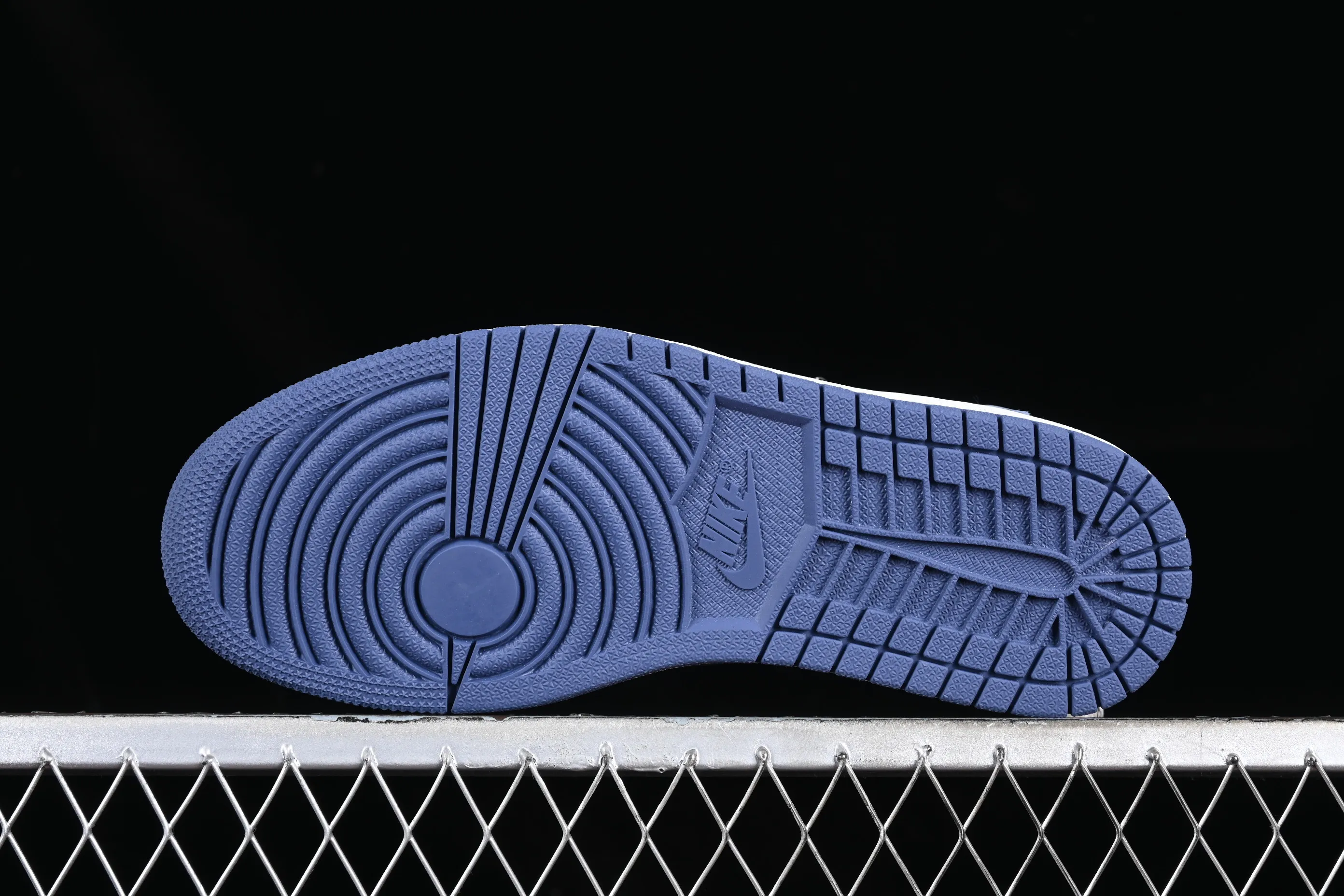 All Categories Air Jordan Jordan Series Basketball Shoes Air Jordan 1 Low Travis Scott x Air Jordan 1 Low OG AJ1 Joe 1 Overhook Low Basketball Shoes DM7866-040
